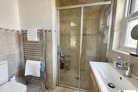 En-suite shower room