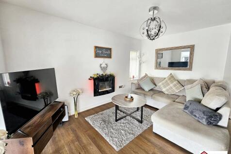 Open Plan Kitchen/ Dining/ Living