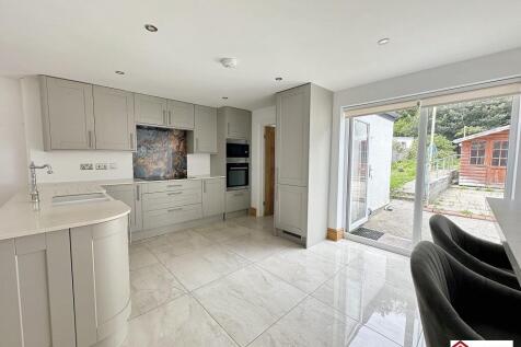 Open Plan Kitchen/ Living/ Dining Room
