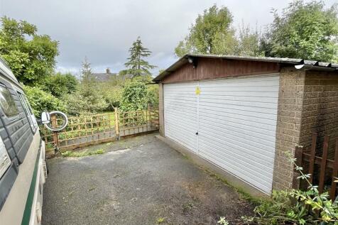 Detached Double Garage