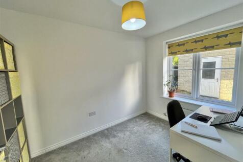 Home Office/Playroom