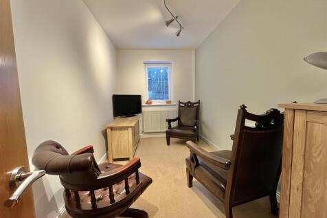 Snug/Family Room