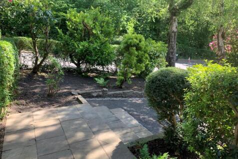 Front Garden.jpg