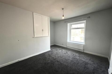 master room 1.jpg