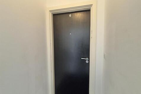 Apart 6