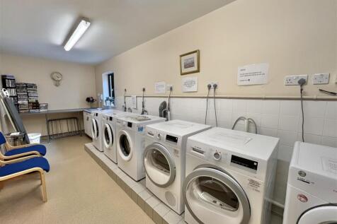 Main Reception, Residents Lounge/Kitchen &amp; Laundry