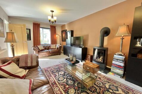 Through Lounge