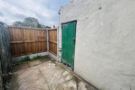 Outbuilding