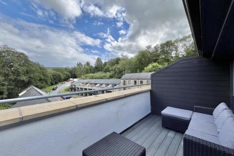 Front Roof Terrace