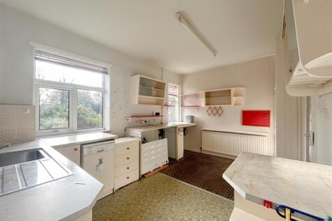 Kitchen / Breakfast Room