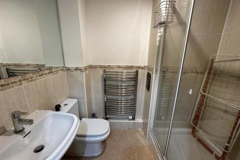 Ensuite Shower Room