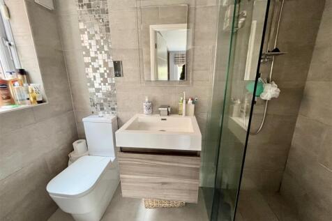 Ensuite Shower Room