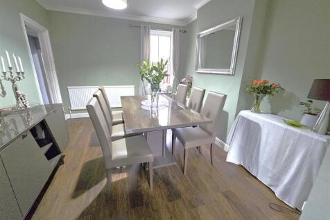Dining room.jpg