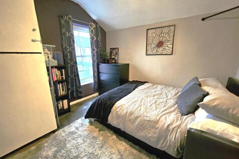Bedroom 3.jpg