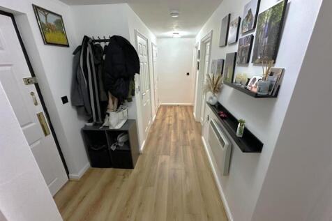 Hallway.jpg