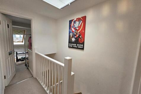 2nd floor landing.jpg