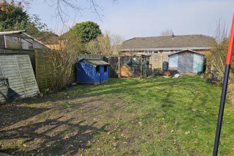 Rear garden area.jpg