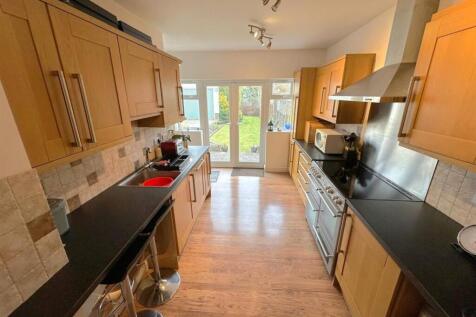 Kitchen.jpg