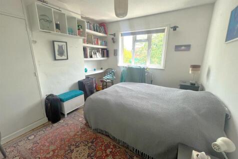 Bedroom 2.jpg