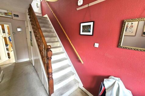 Hallway.jpg