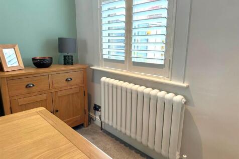 Shutter and Radiator.jpg