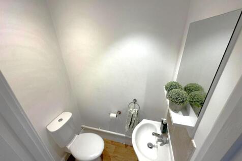 Ground Floor WC.jpg