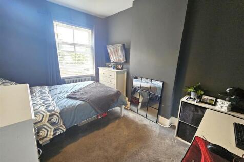 Bedroom.jpg