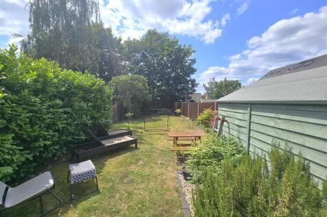 Garden 2 .jpg