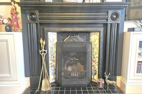 Open Fireplace.jpg