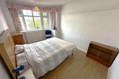 Master Bedroom.jpg