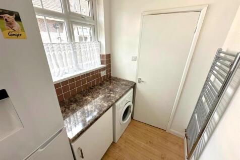 Utility Cloakroom.jpg