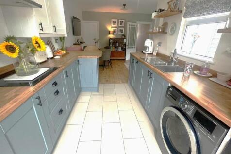 new Kitchen.jpeg