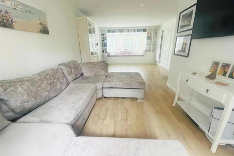 Lounge new angle.jpg