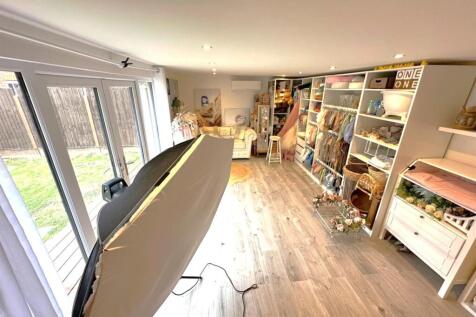 Studio 2.jpg