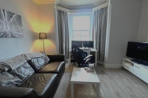 lounge 2.jpeg