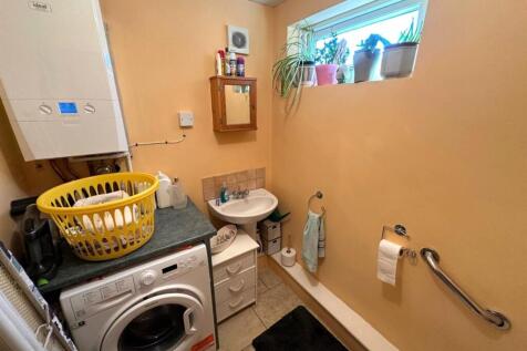 Utility room - WC.jpg