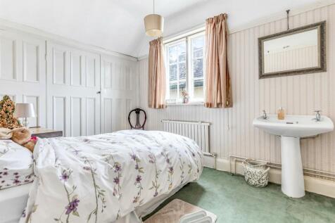 BEDROOM FIVE