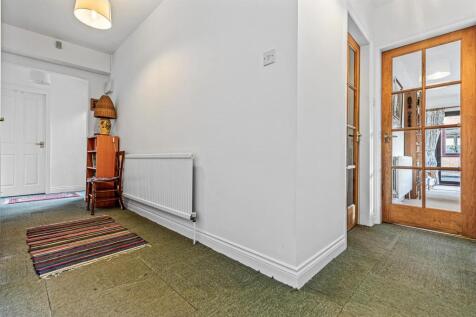 INNER HALLWAY