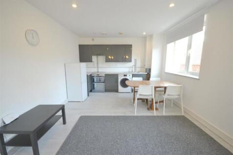 OPEN PLAN LIVING KITCHEN
