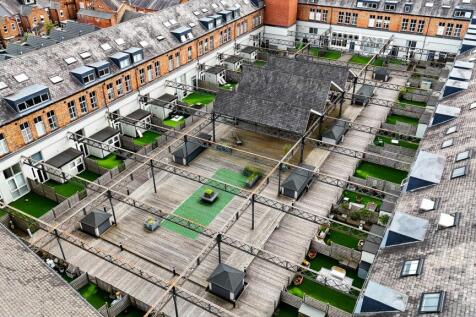 COMMUNAL ROOF TERRACE