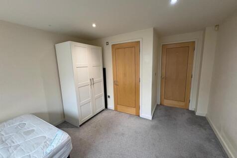 PHOTO-2025-10-06-10-22-29 (3).jpg