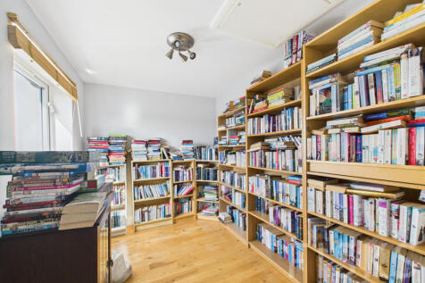 Property Image 16