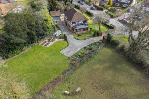 charnwoodcottagedrone-11.jpg