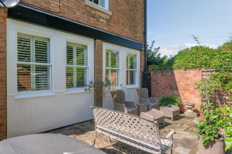 1 hill house lodge-low-11.jpg