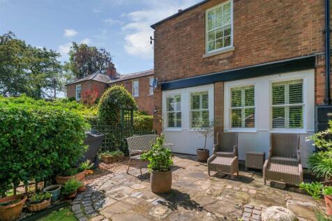 1 hill house lodge-low-7.jpg