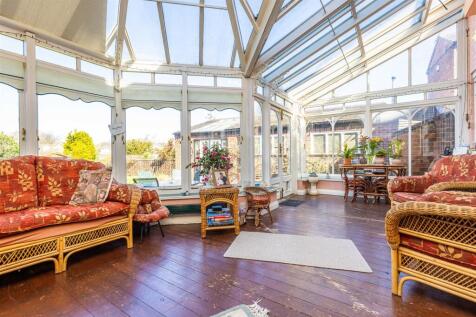 Northcote House, 45, Bingham Road Radcliffe-On-Tre