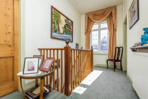 Northcote House, 45, Bingham Road Radcliffe-On-Tre