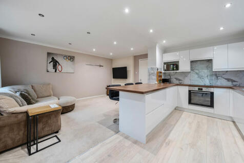 Kitchen Sitting