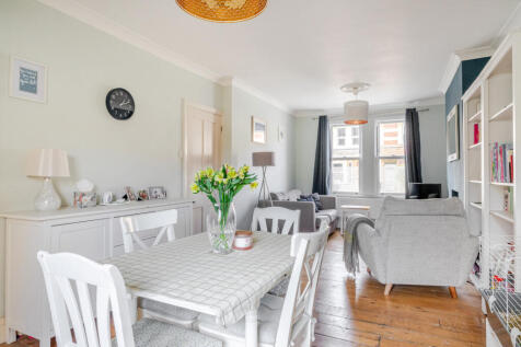 Sitting Dining Room
