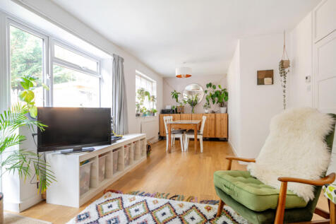 Sitting Dining Room